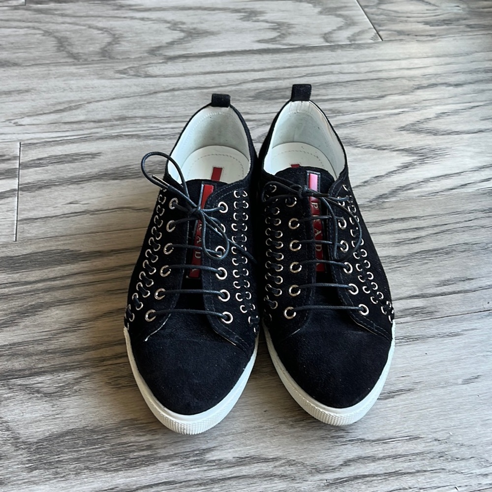 Prada low sneakers size 38.5, US7.5